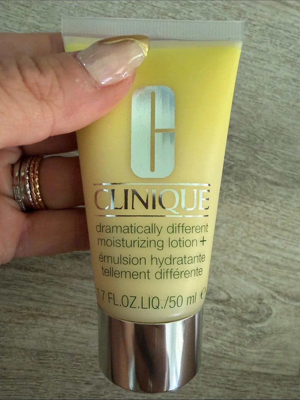 Clinique Yellow Moisturizing Lotion+ Tube